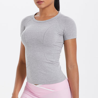 SOLBANA Form Essential Fitted Tee in Gray