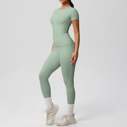 SOLBANA Form Short-Sleeve 2-Piece Pant Set in Green
