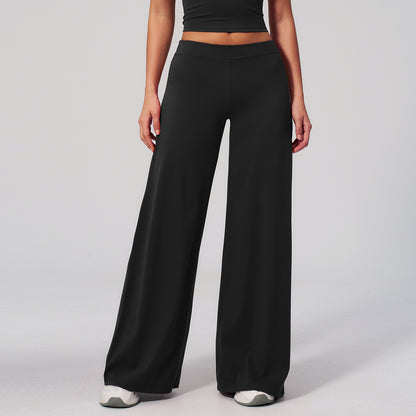 SOLBANA Coast Low-Rise Wide-Leg Pant in Midnight
