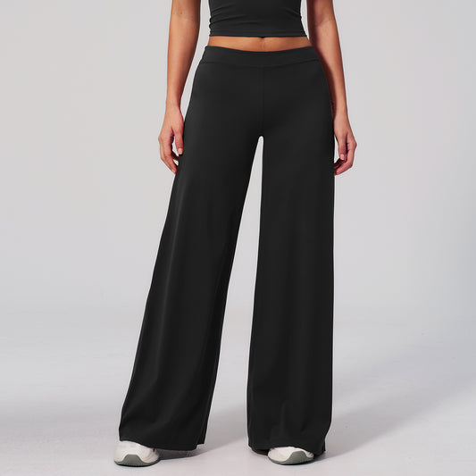 SOLBANA Coast Low-Rise Wide-Leg Pant in Midnight