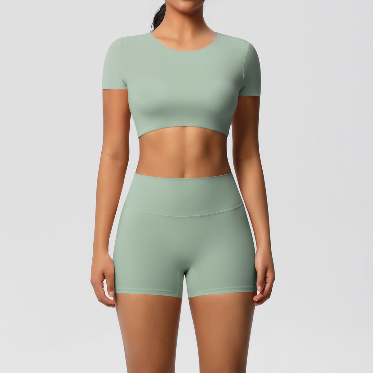 SOLBANA Form Padded Tee 2-Piece Short Set in Green