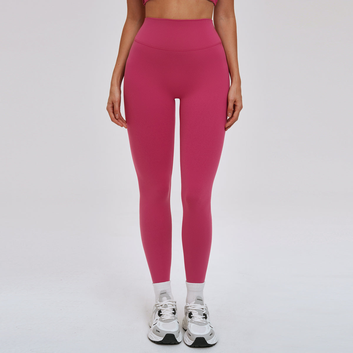 SOLBANA Studio High-Rise Legging in Wine