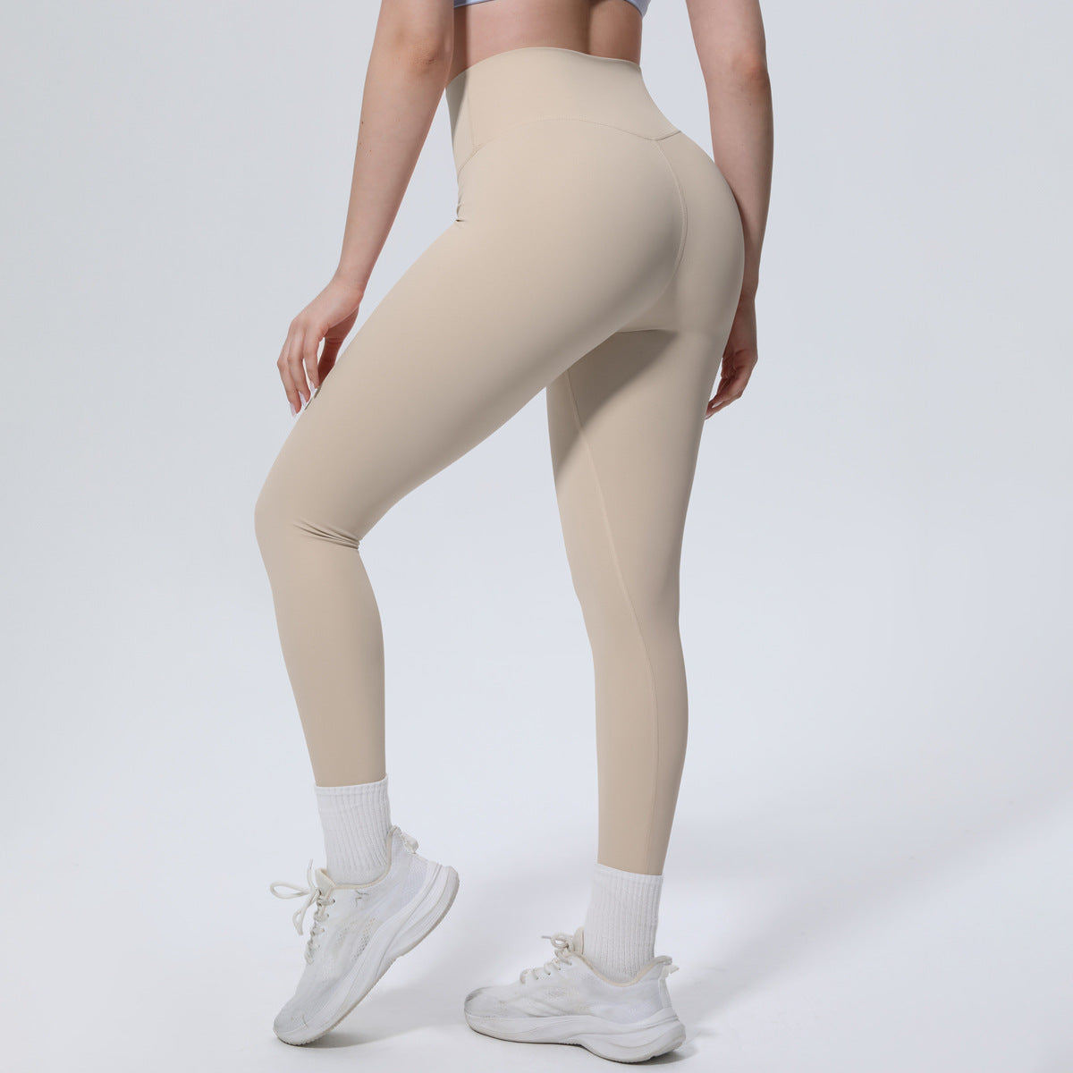 SOLBANA Form Essential Legging in Khaki