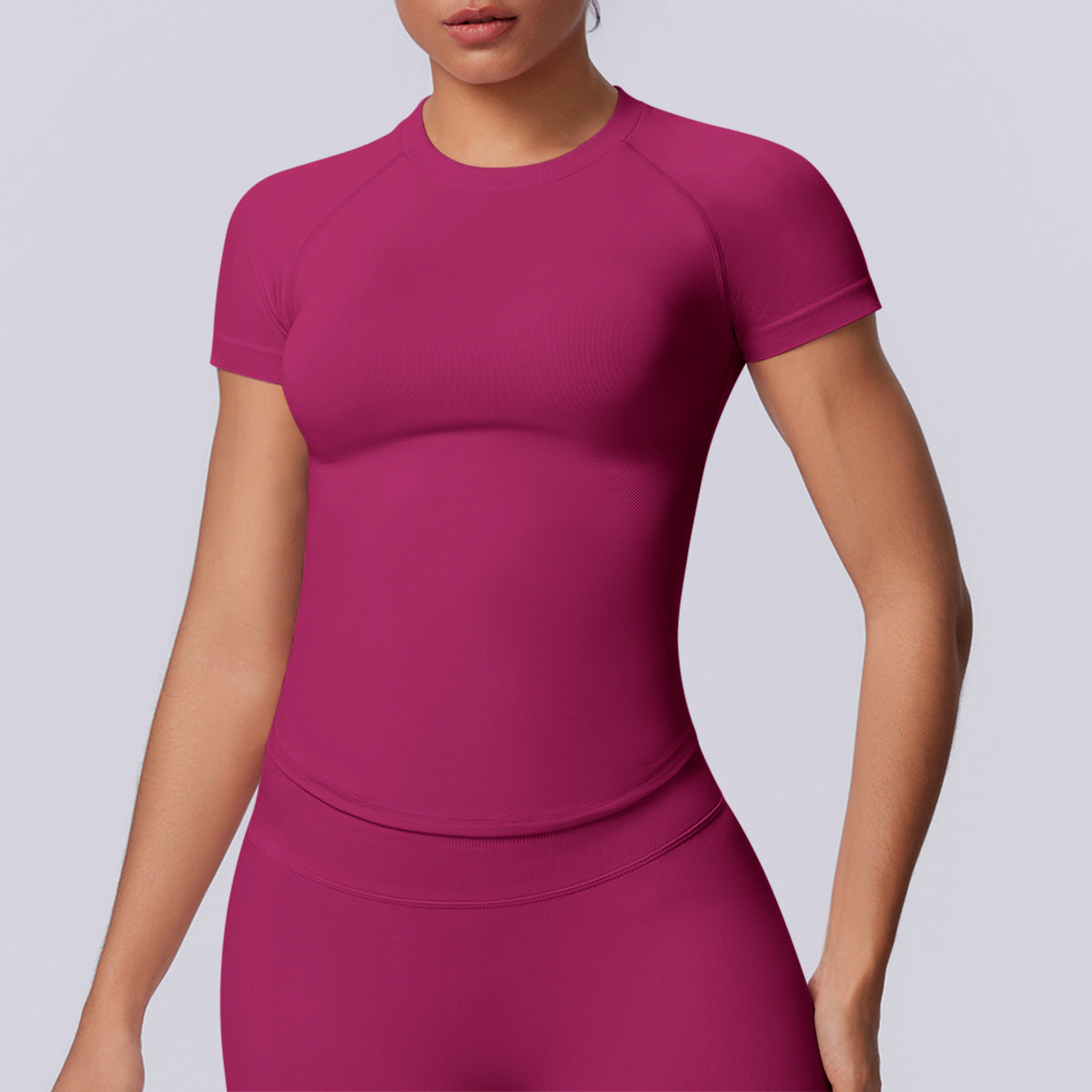 SOLBANA Studio Seamless Tee in Wild Berry