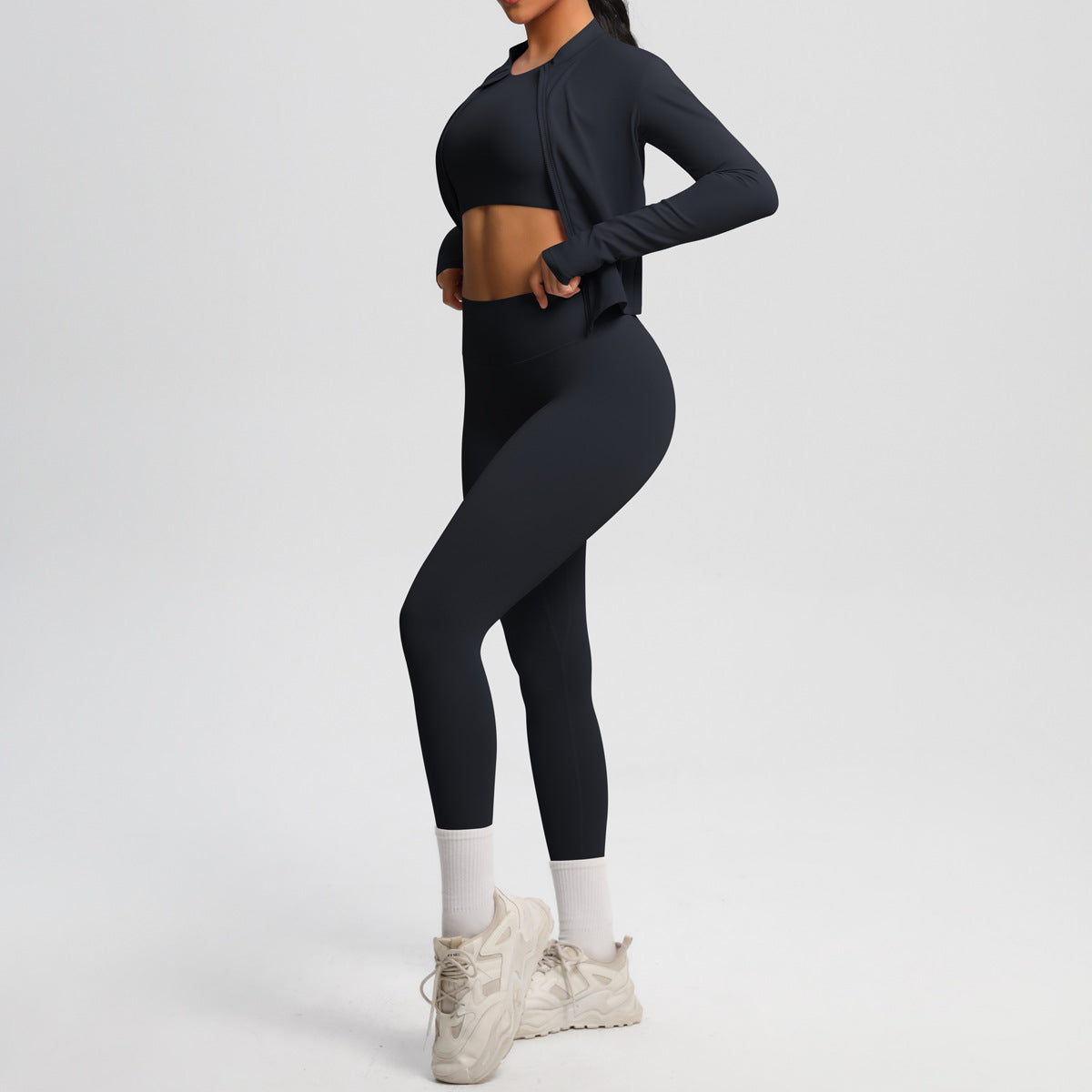 SOLBANA Studio Tee coordinated three-piece set