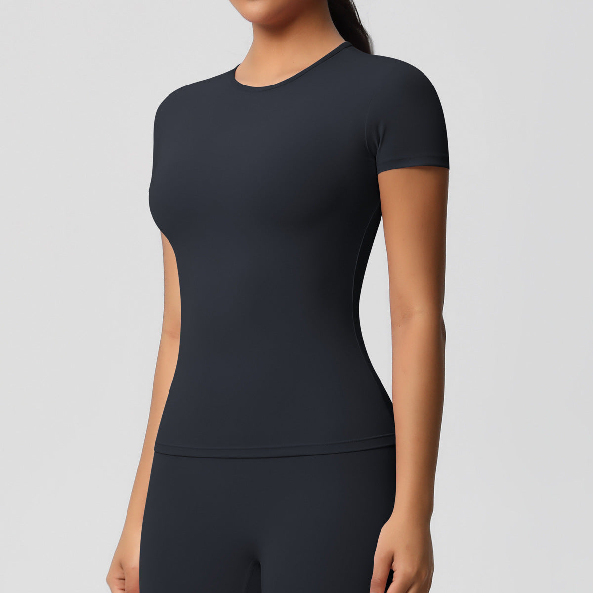 SOLBANA Form Core Tee in Black