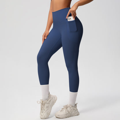 SOLBANA Studio Pocket Legging in Blue