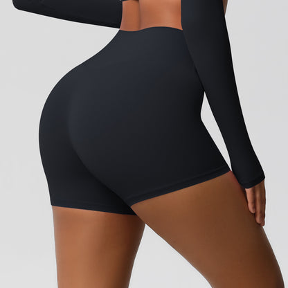 SOLBANA Form Core Short in Black