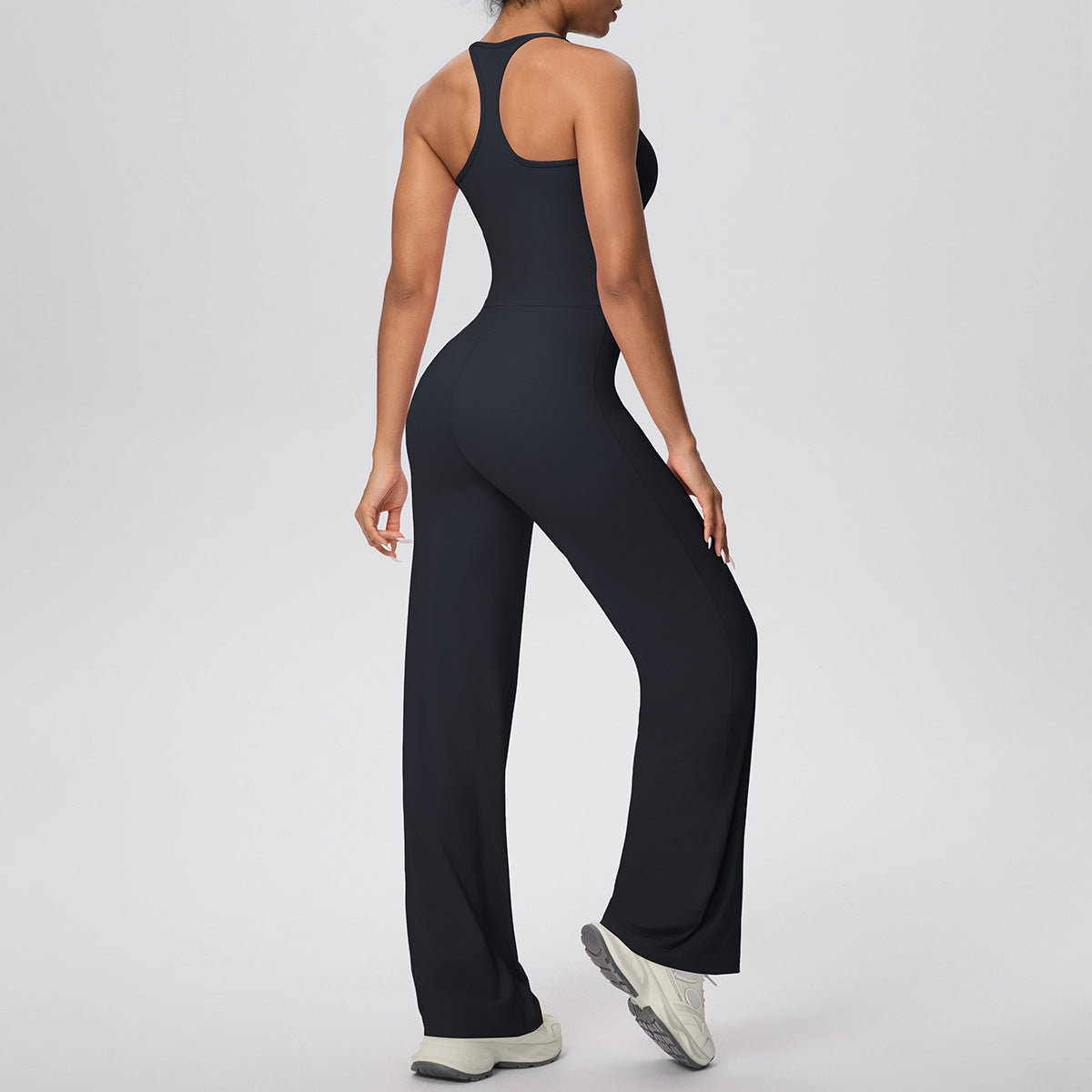 SOLBANA Coast H-Back Pant Set in Black