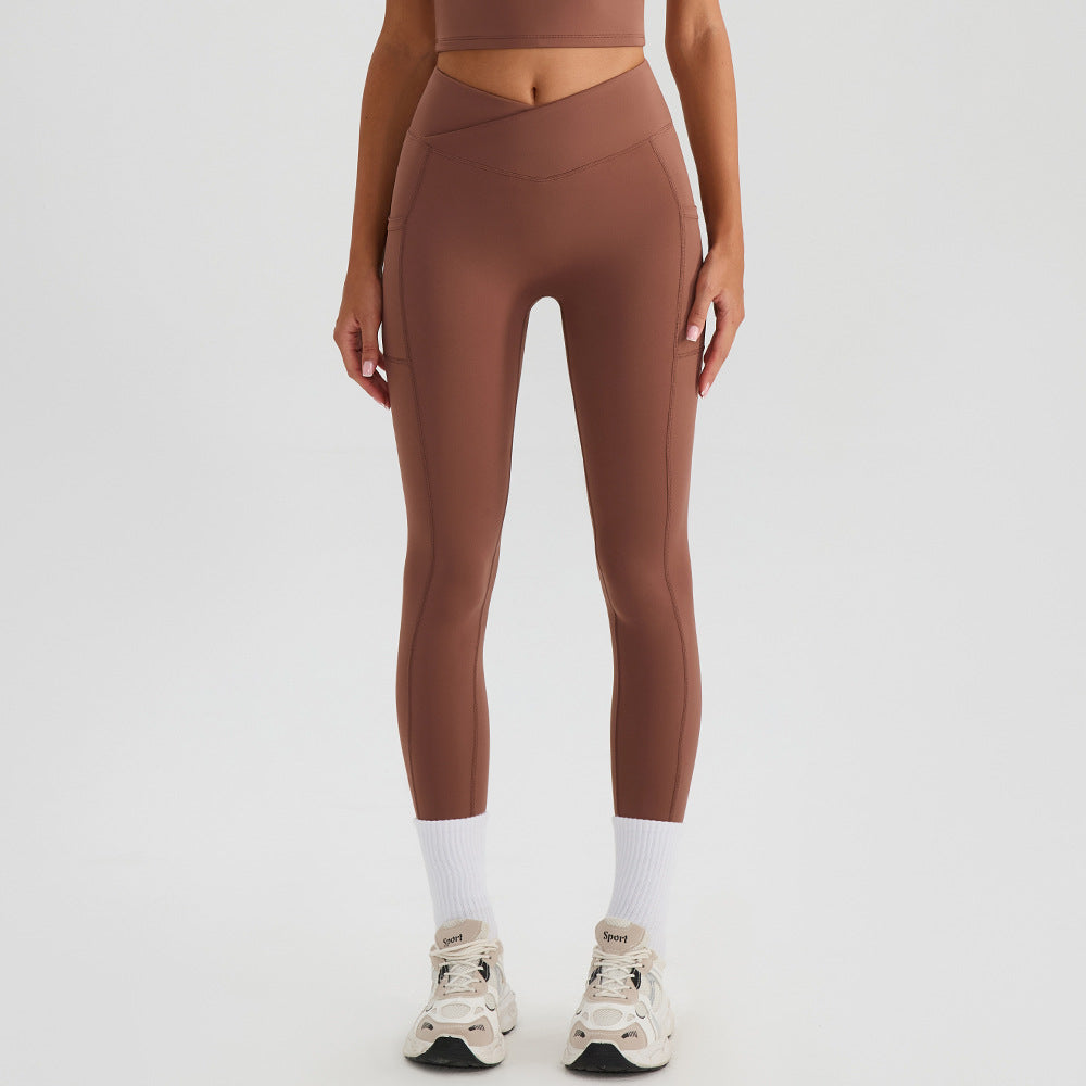SOLBANA Form Cross-Waist Pocket Legging in Brown