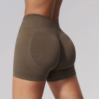 SOLBANA Form Seamless Short in Espresso