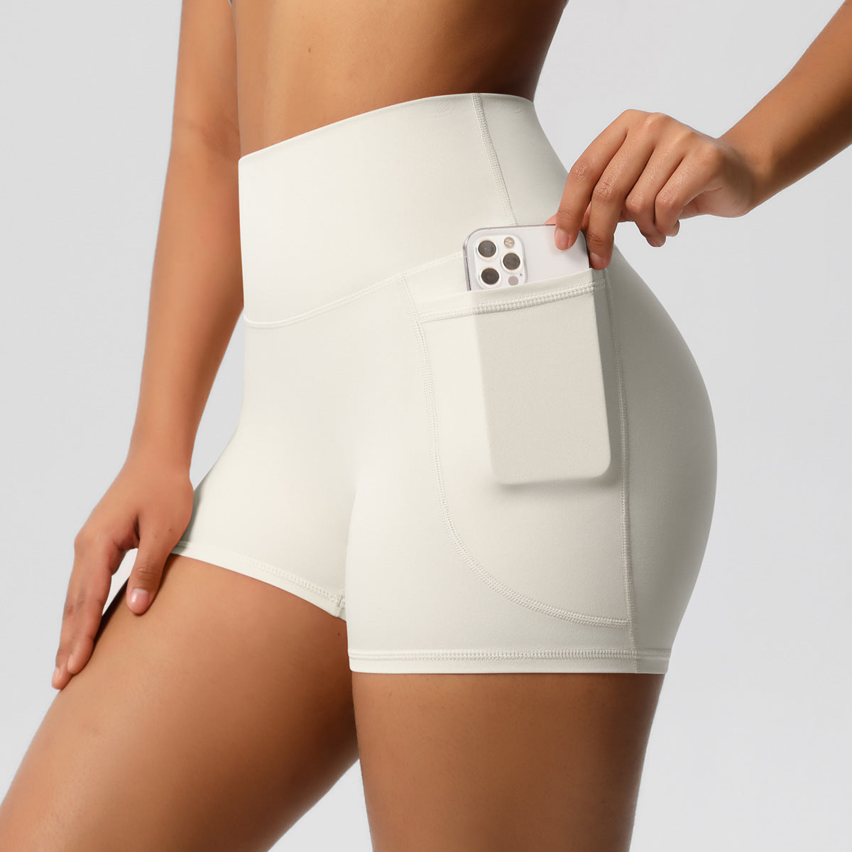 SOLBANA Form Pocket Short in Ivory